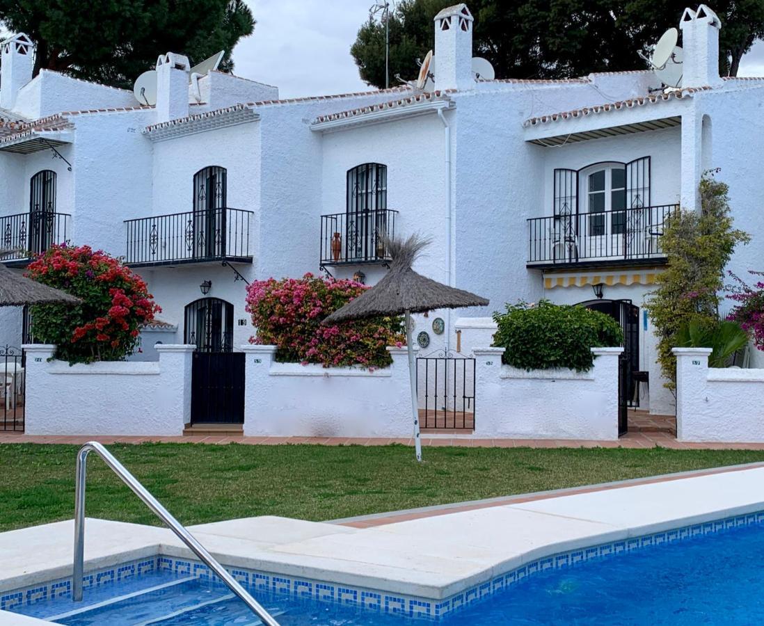 Pinos 17 Menyber Nerja